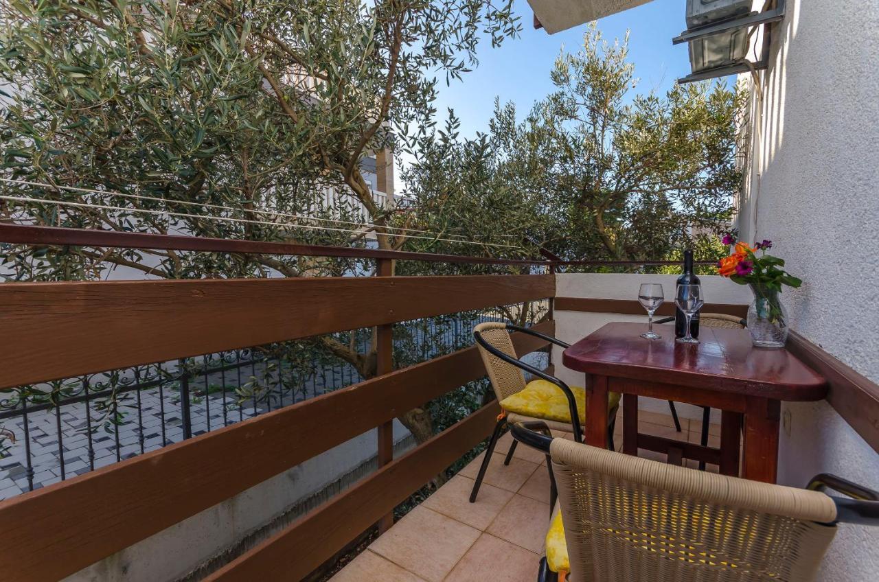 Apartments Tomislav Trogir Bagian luar foto