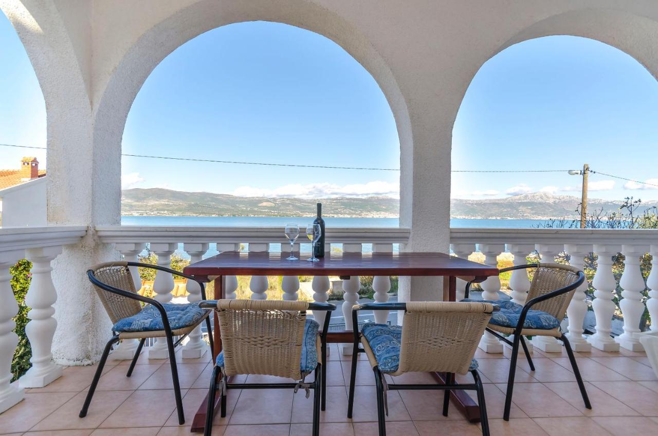 Apartments Tomislav Trogir Bagian luar foto