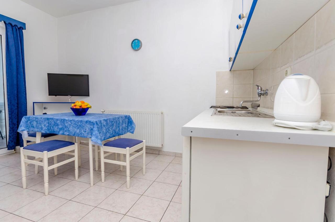 Apartments Tomislav Trogir Bagian luar foto