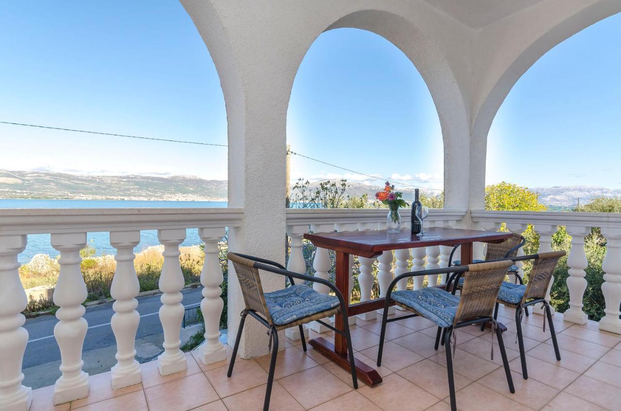 Apartments Tomislav Trogir Bagian luar foto