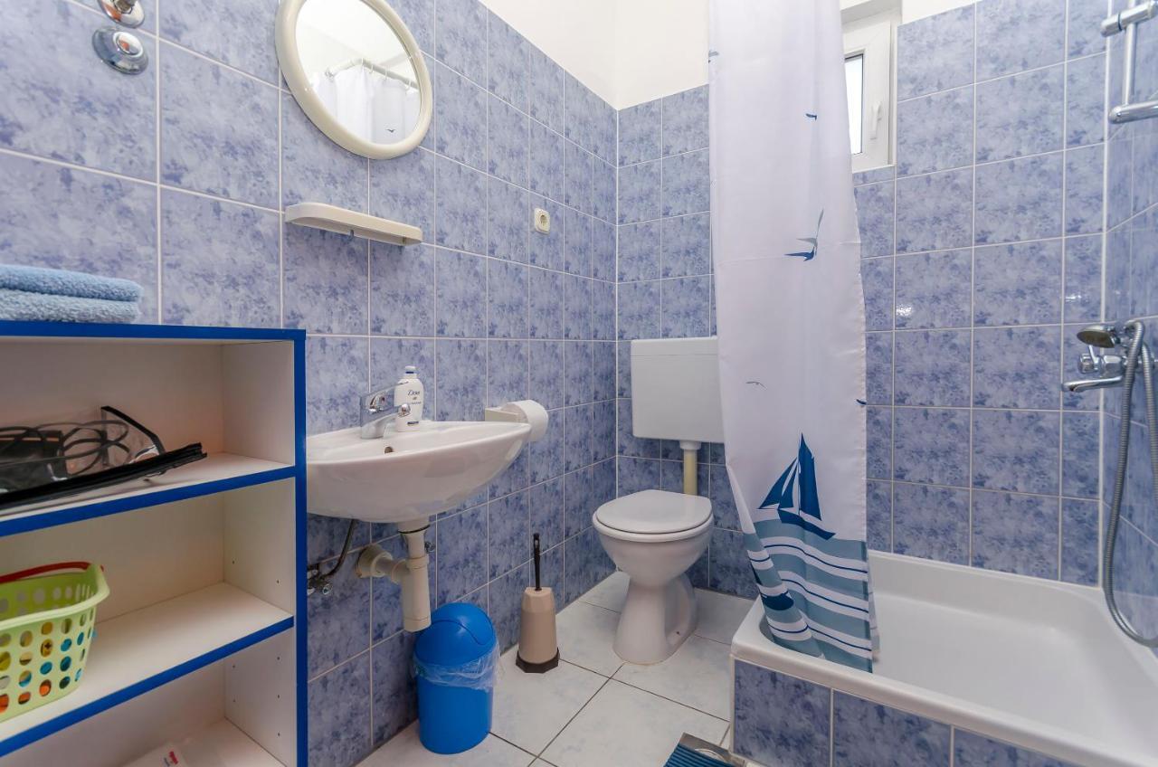 Apartments Tomislav Trogir Bagian luar foto
